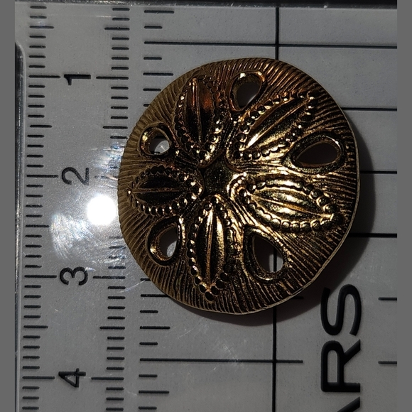 Elegant Gold Tone Sand Dollar Earrings - Picture 4 of 4